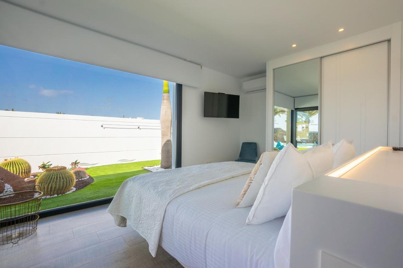 Sea Breeze Villas Lapa And Claca Playa Blanca  Exterior photo