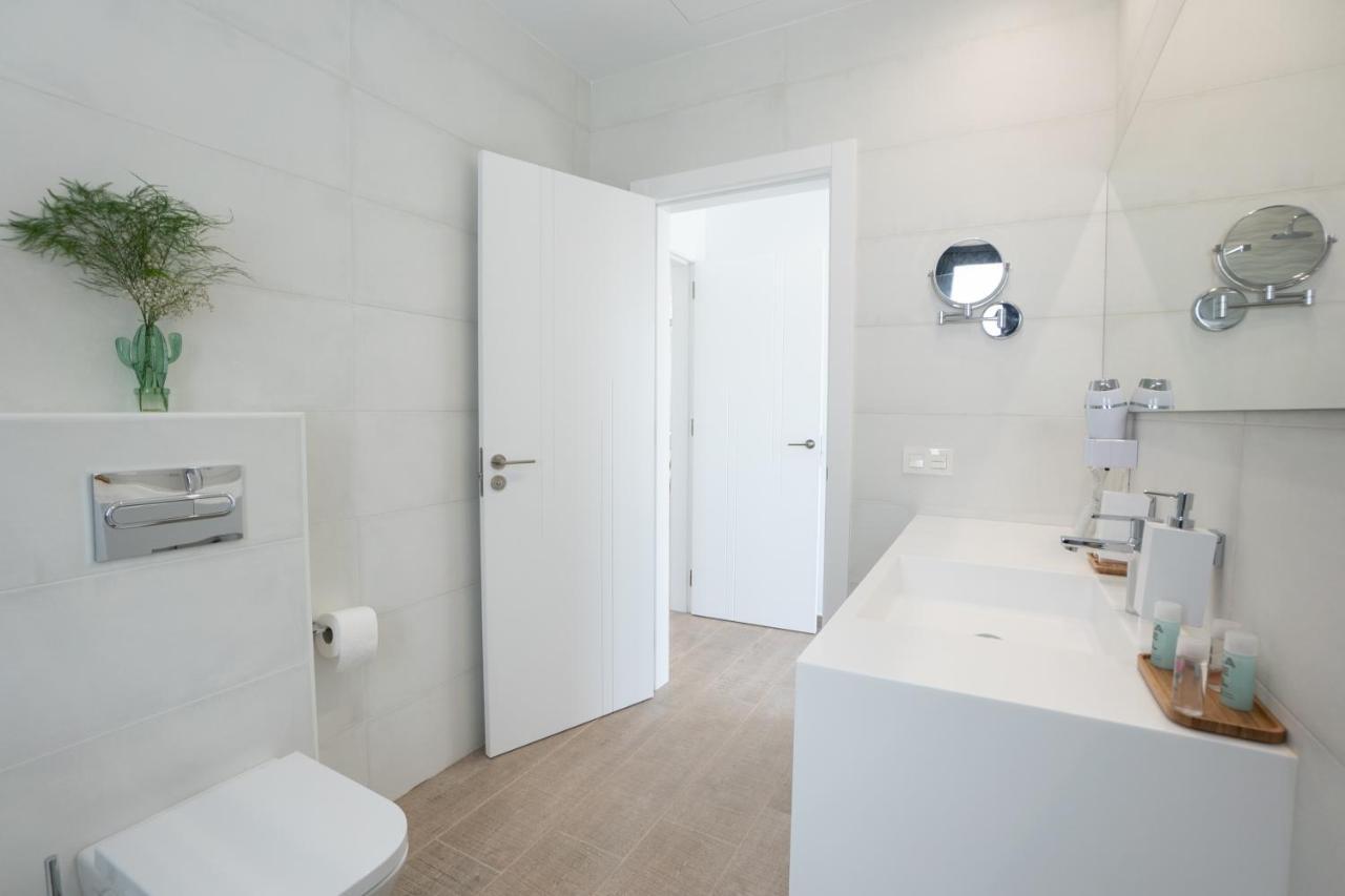Sea Breeze Villas Lapa And Claca Playa Blanca  Exterior photo